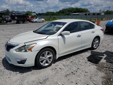 nissan altima 2 sedan 2015 5 for sale  Savannah