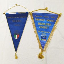Due gagliardetti olimpiadi usato  Forli