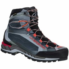 Chaussures crampons femme d'occasion  Expédié en France