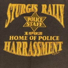 Camiseta vintage Sturgis motocicleta rally. 1992 Police Harassment motor clássico, usado comprar usado  Enviando para Brazil