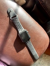 Usado, Apple Watch Nike Series 2 pulseira esportiva 42MM cinza espacial - SEM ENERGIA - PARA PEÇAS comprar usado  Enviando para Brazil