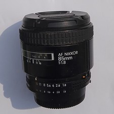 Nikon nikkor 85mm usato  Polinago