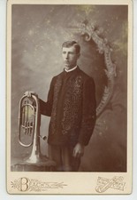 Cartão de armário Man with Tuba Beach's Studio Lowville NY c1885 comprar usado  Enviando para Brazil