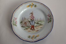Assiette faïence henriot d'occasion Assiette faïence henriot d'occasion  Seyssel