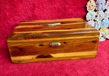 Vtg cedar jewelry for sale  Ellsinore