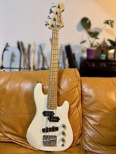 Baixo elétrico Samick B628 PJ com h branco feito na Coréia comprar usado  Enviando para Brazil