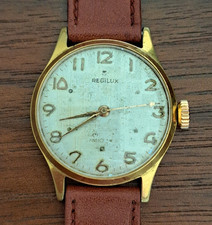 Montre homme mécanique d'occasion  Sainte-Geneviève-des-Bois