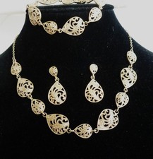 Gold tone leaf for sale  BLAIRGOWRIE