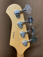 Lakland 460 d'occasion Lakland 460 d'occasion  Expédié en France