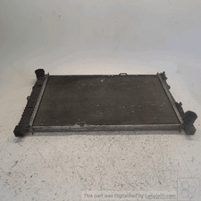 A2035000503 radiatore mercedes usato  Italia