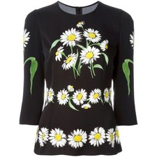 Bluzka z nadrukiem stokrotki Dolce & Gabbana rozm. 40 czarna kwiatowy top na sprzedaż Bluzka z nadrukiem stokrotki Dolce & Gabbana rozm. 40 czarna kwiatowy top na sprzedaż  Wysyłka do Poland