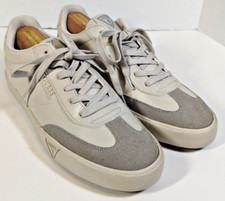 Guess men size for sale  Central Point