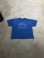 Camiseta Vintage Y2K UNCA Bulldogs Beware Of The Dog Collegiate comprar usado  Enviando para Brazil