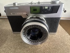 Macchina fotografica petri usato  Roma