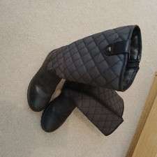 Clarks girls black for sale  FLEET