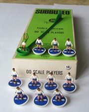 1975 subbuteo team for sale 1975 subbuteo team for sale  UK