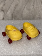 Patins amarelos vintage de 2,5 pol. com rodas avermelhadas, acessórios para bonecas, usado comprar usado  Enviando para Brazil