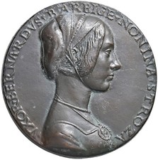 Italia nonnina strozzi usato  Serra de Conti