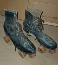 Vintage roller skates for sale  Ashtabula