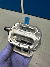 Dmr v12 white for sale Dmr v12 white for sale  WORCESTER