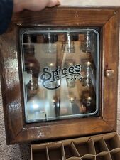 Armário de madeira vintage dos anos 80 rack de especiarias de vidro 12 garrafas, usado comprar usado  Enviando para Brazil