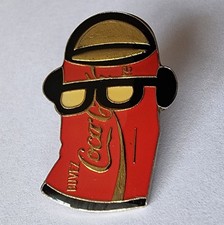 Pin publicitaire coca d'occasion Pin publicitaire coca d'occasion  Villeneuve-d'Ascq-