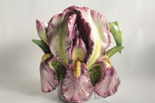 Vase barbotine iris d'occasion Vase barbotine iris d'occasion  Seyssel