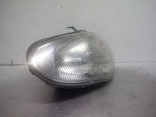 Faro fanale anteriore usato  Italia