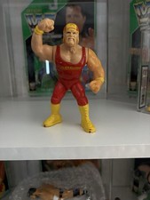 Wwf hasbro hulk d'occasion  Expédié en Belgium