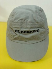 Cappello burberry bambino usato Cappello burberry bambino usato  Acquaviva delle Fonti