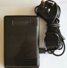 Jaguar de Costura Máquina Pie Control / Pedal & Cable Con GB 3 Pin Enchufe Nuevo comprar usado  Enviando para Brazil