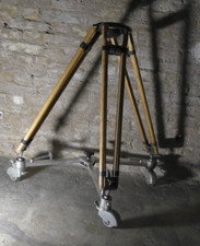 Cavalletto legno cartoni usato  Porto San Giorgio