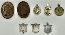 8 x medalhas esportivas escolares da Nova Zelândia; Bruce Lee, Swimg/J.Drayton, etc. C:1918-28 prata 52g comprar usado  Enviando para Brazil