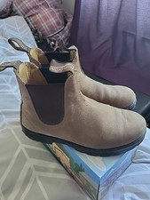 Well loved blundstone for sale  LEIGH-ON-SEA