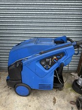 Nilfisk neptune 240 for sale  MENSTRIE