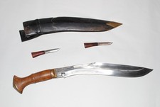 Elegante grande coltello usato  Spedire a Italy