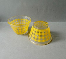 Coupelles verre quadrillé d'occasion  Mortrée