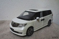 Carro miniatura Honda Elysion branco 1/18 comprar usado  Enviando para Brazil
