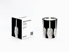 Perrotin maurizio cattelan d'occasion  Paris III