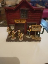 Figurine lucky luke d'occasion  Saint-Germain-les-Belles