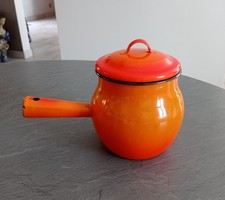 Belle cocotte orange d'occasion Belle cocotte orange d'occasion  France