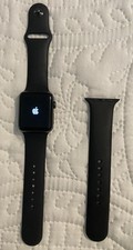 Apple Watch Series 3 42mm estojo de alumínio com pulseira esportiva - cinza espacial/preto comprar usado  Enviando para Brazil