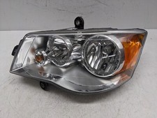 Farol de halogênio esquerdo do motorista Chrysler Town & Country 2008-2016 AC3 comprar usado  Enviando para Brazil