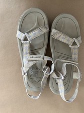 Sketchers tone walking for sale  CHEPSTOW