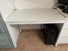 Scrivania bianca usato  Anzio