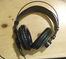 cuffie akg usato cuffie akg usato Italia