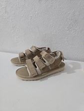 Ugg girls golden for sale  Sunland Park