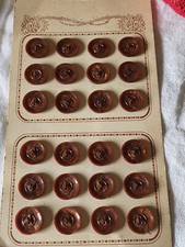 Plaque lot boutons d'occasion  Senozan