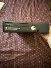 Console Xbox 360 Slim 500GB preto apenas com HDMI (SEM CABO DE ALIMENTAÇÃO, CONTROLE) comprar usado  Enviando para Brazil