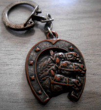 Porte cle ancien d'occasion  Crouy